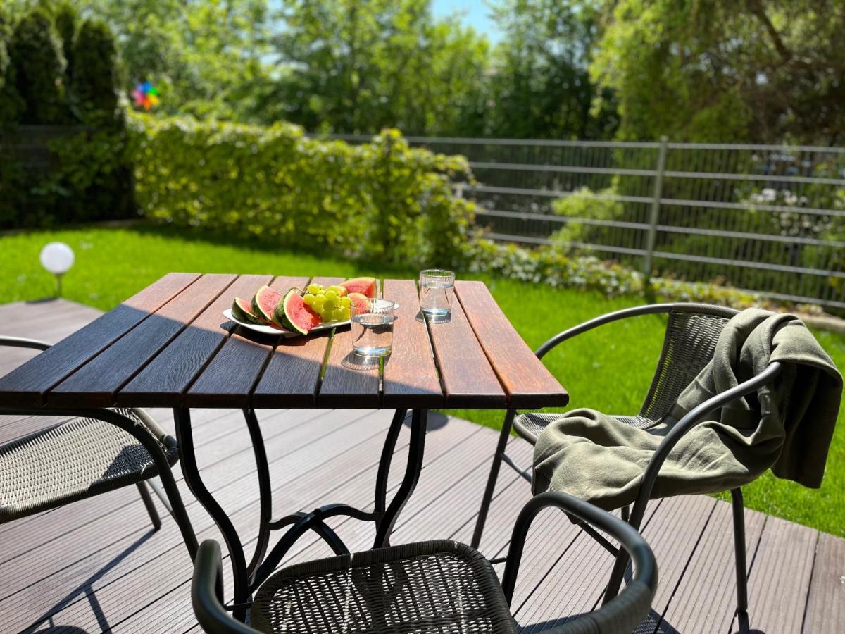 Apartament Z Garazem I Ogrodem Kolobrzeg Luaran gambar