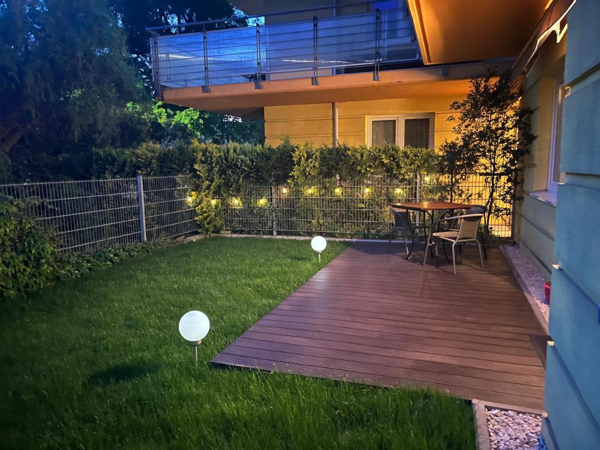 Apartament Z Garazem I Ogrodem Kolobrzeg Luaran gambar