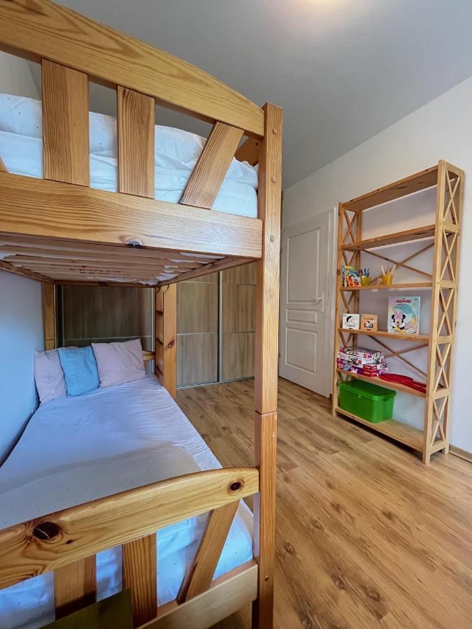 Apartament Z Garazem I Ogrodem Kolobrzeg Luaran gambar